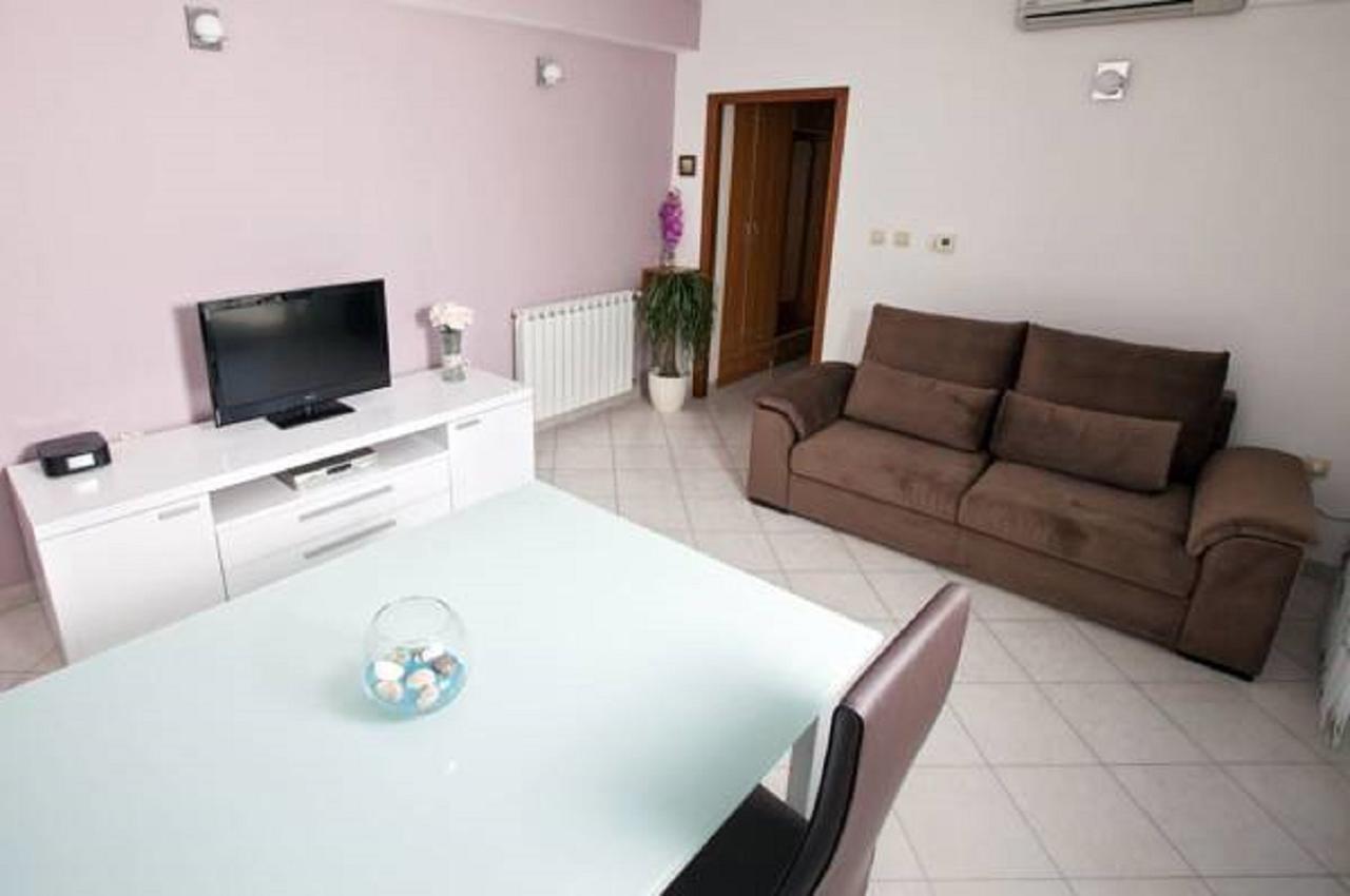 Apartment Green Oasis Split Ngoại thất bức ảnh
